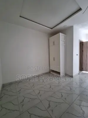 4bdrm Duplex in Vgc for rent
