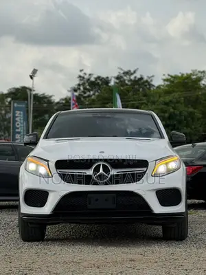 Mercedes-Benz GLE-Class 2017 White