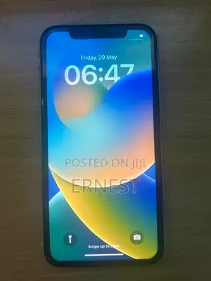 Apple iPhone XR 128 GB White