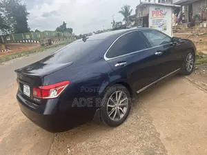 Lexus ES 350 2011 Blue