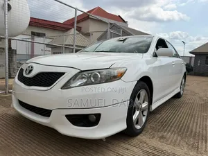 Toyota Camry 2010 White