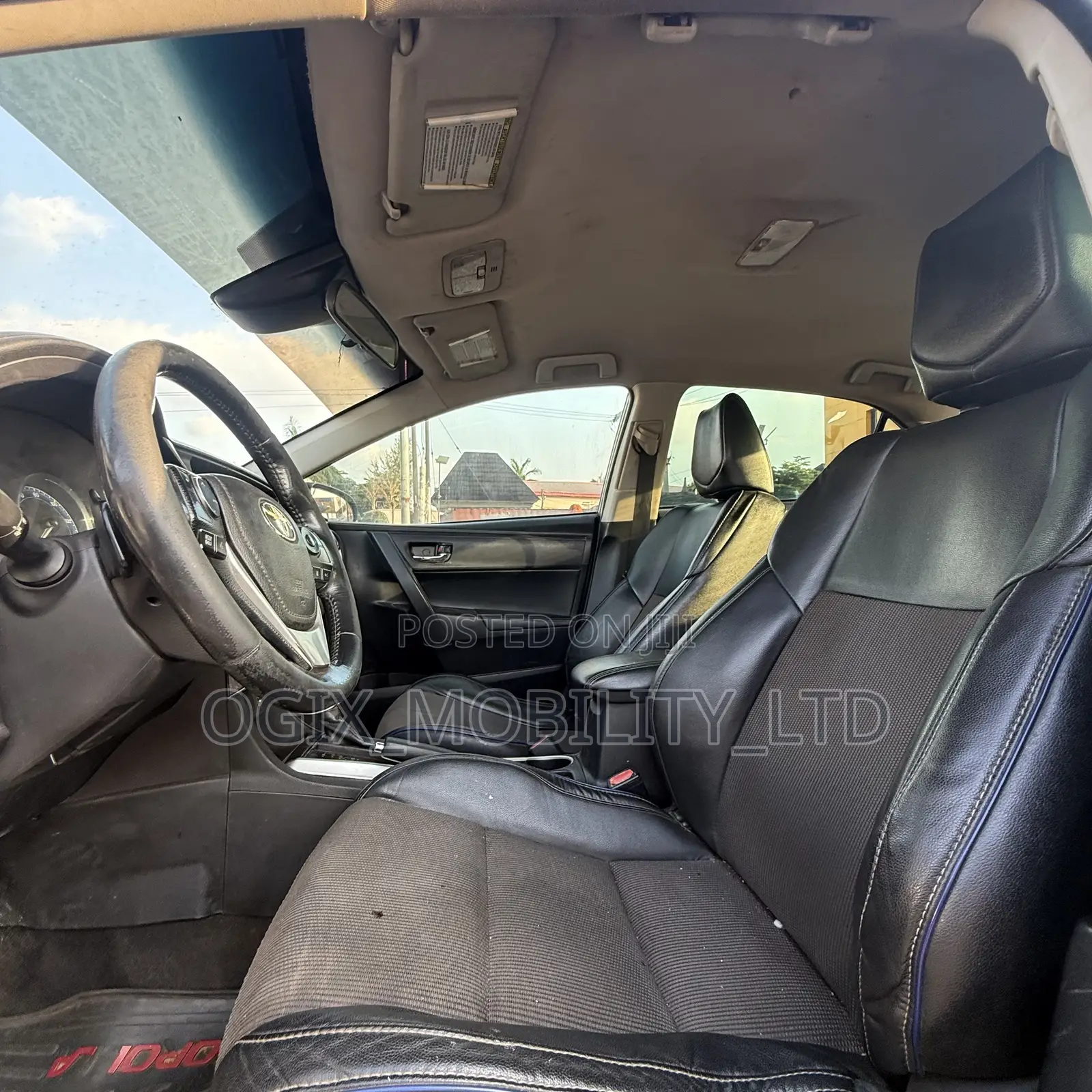 Toyota Corolla 2017 Gray