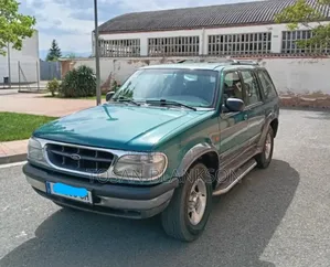Ford Explorer Base 4dr 4x4 (3.5L 6cyl 6A) 2013 Blue