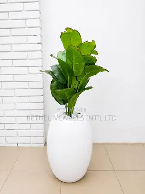 Luxury Artificial Plant With Decorative Vase