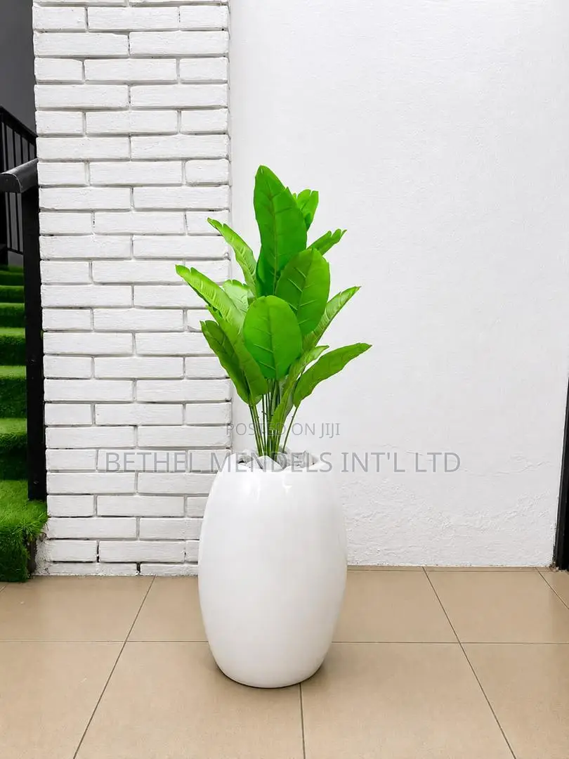 Luxury Artificial Plant With Decorative Vase