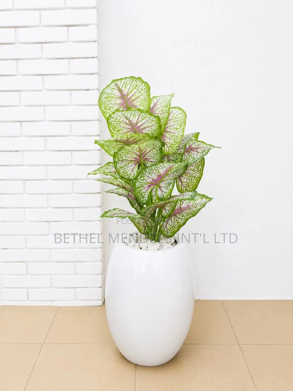Luxury Artificial Plant With Decorative Vase