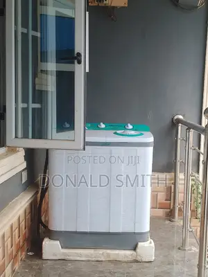 11 Kg Hisense Washing Machine Used Only 4-5 Times