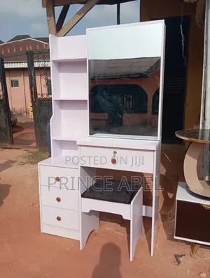 Dressing Mirror Table