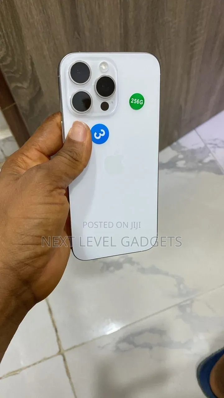 Apple iPhone 16 Pro Max 256 GB White