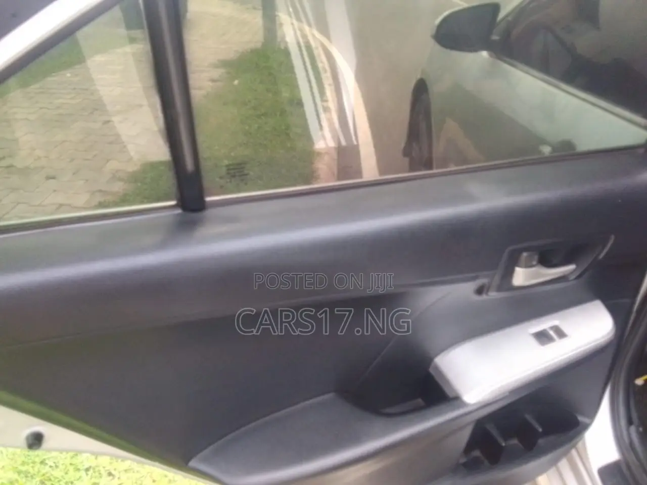 Toyota Camry 2013 Silver