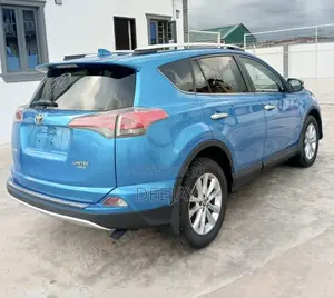Toyota RAV4 2016 Blue