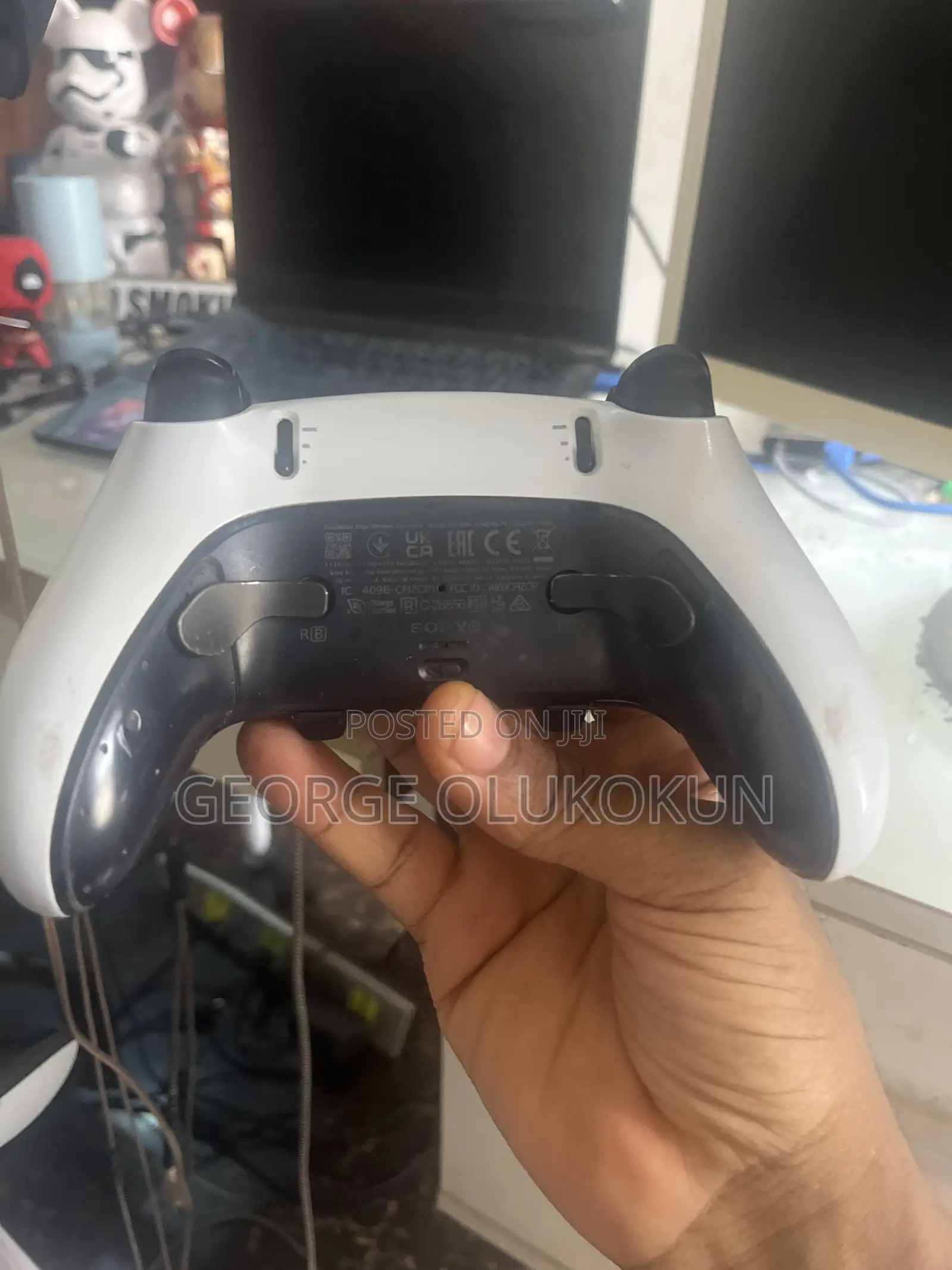 Dual Sense Edge Pro Controller
