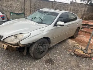 Lexus ES 300 2004 White
