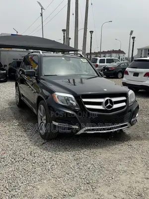 Mercedes-Benz GLK-Class 350 2014 Black