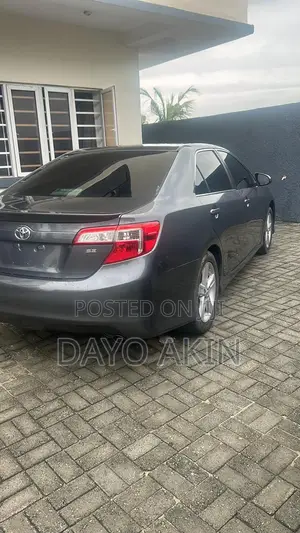 Toyota Camry 2014 Gray