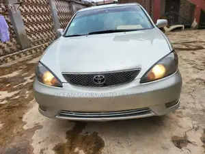 Toyota Camry 2006 Silver