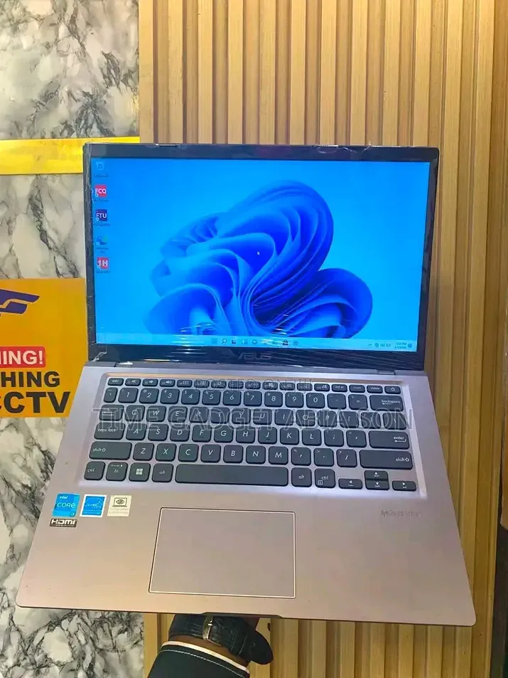 Laptop HP Pavilion 14 8GB Intel Core i3 SSD 256GB