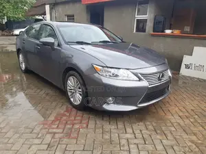 Lexus ES 2013 Gray