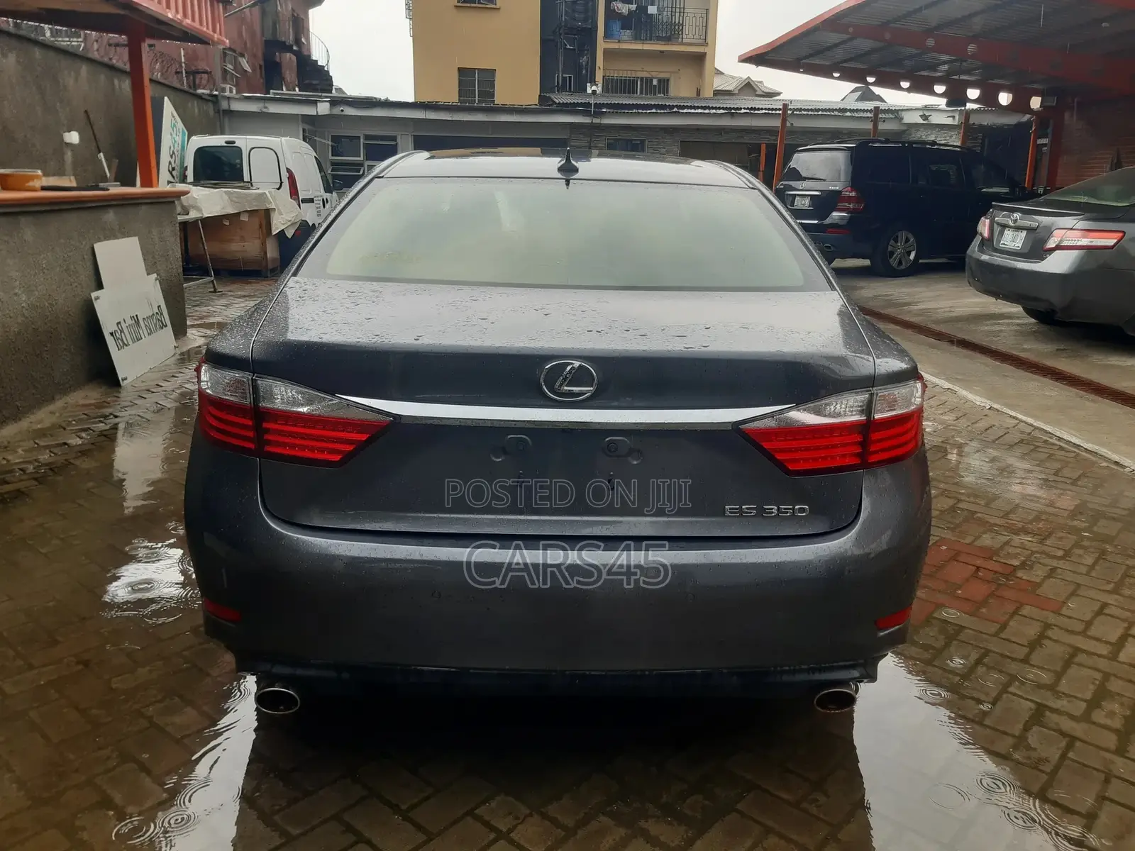 Lexus ES 2013 Gray