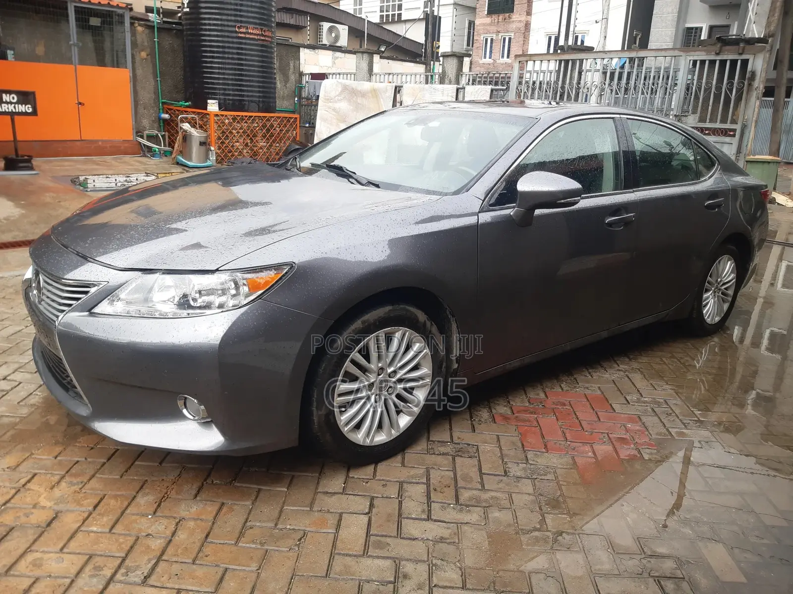 Lexus ES 2013 Gray