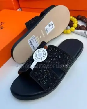 Men's Black Crystal Embedded Flat Slippers