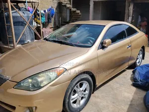 Toyota Solara 2004 Gold
