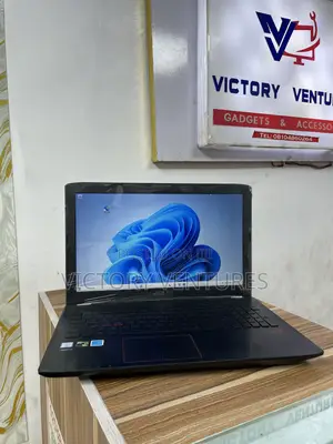 Laptop Asus GL552VW 8GB Intel Core i5 SSD 128GB