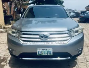 Toyota Highlander 2008 Silver