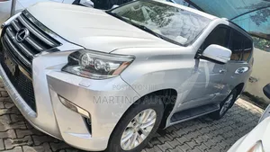 Lexus GX 2014 Silver