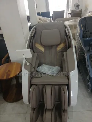Messages Relaxing Chair