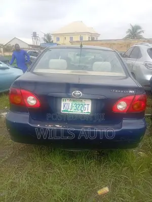Toyota Corolla 2004 Blue
