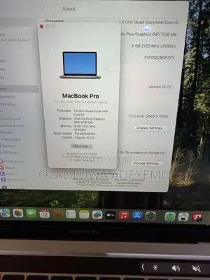 Laptop Apple MacBook Pro 2020 8GB Intel Core i5 SSD 256GB