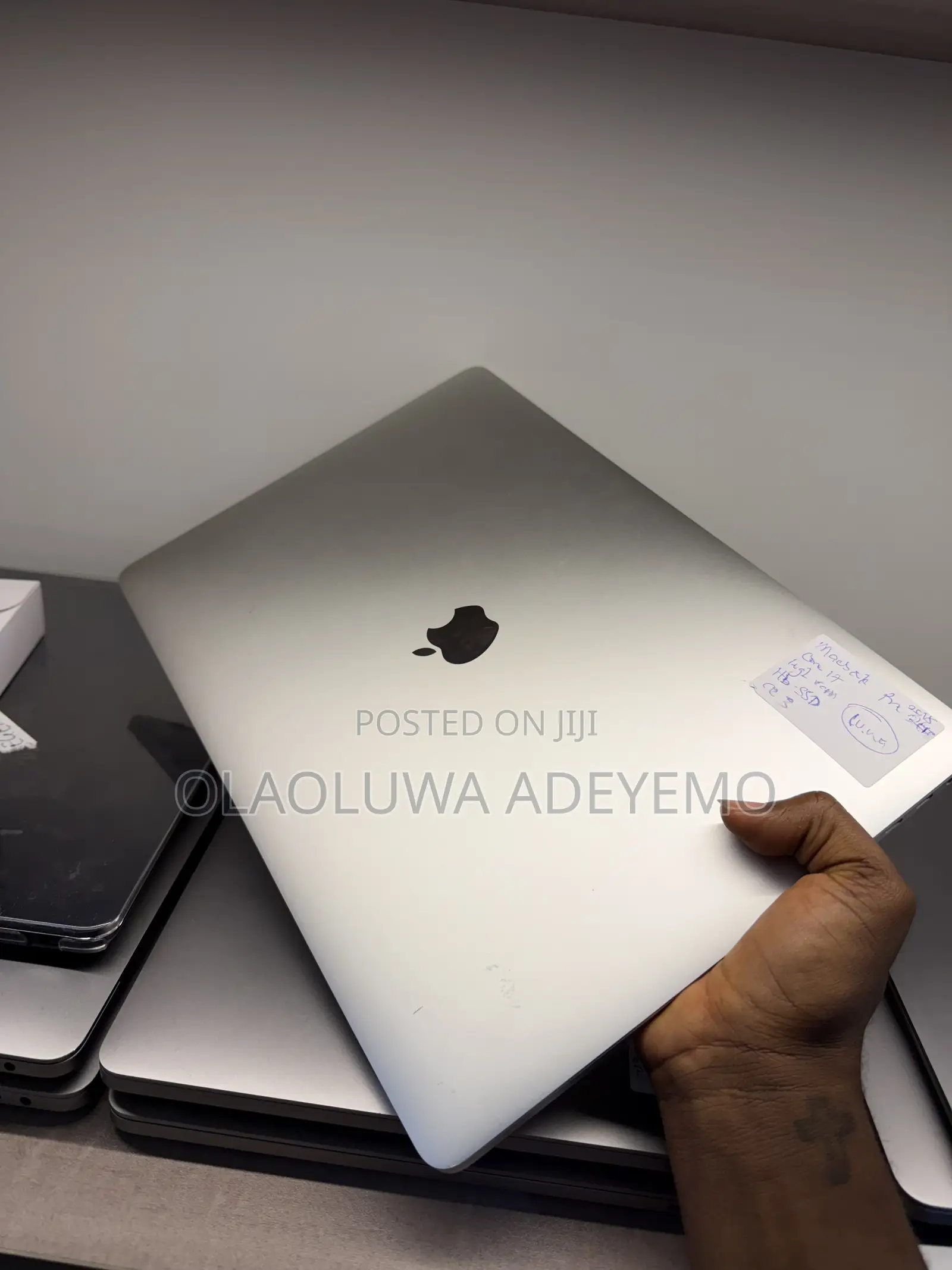 Laptop Apple MacBook Pro 2020 8GB Intel Core i5 SSD 256GB