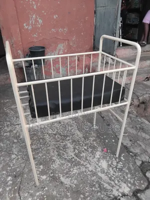 Baby Cot/ Paediatric Crib