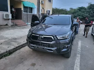 Toyota Hilux 2023
