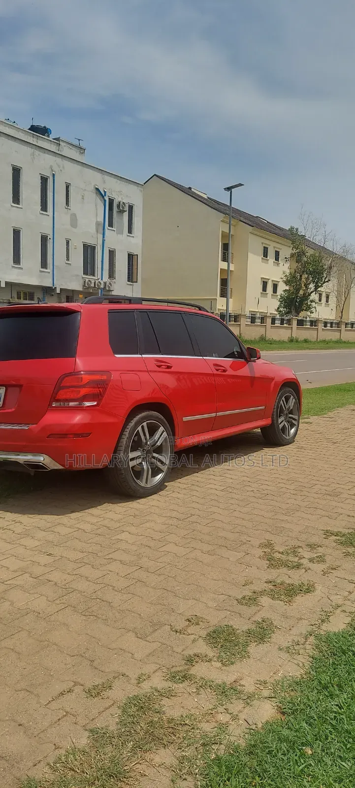 Mercedes-Benz GLK-Class 2014 Red