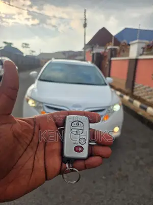 Toyota Venza 2010 White