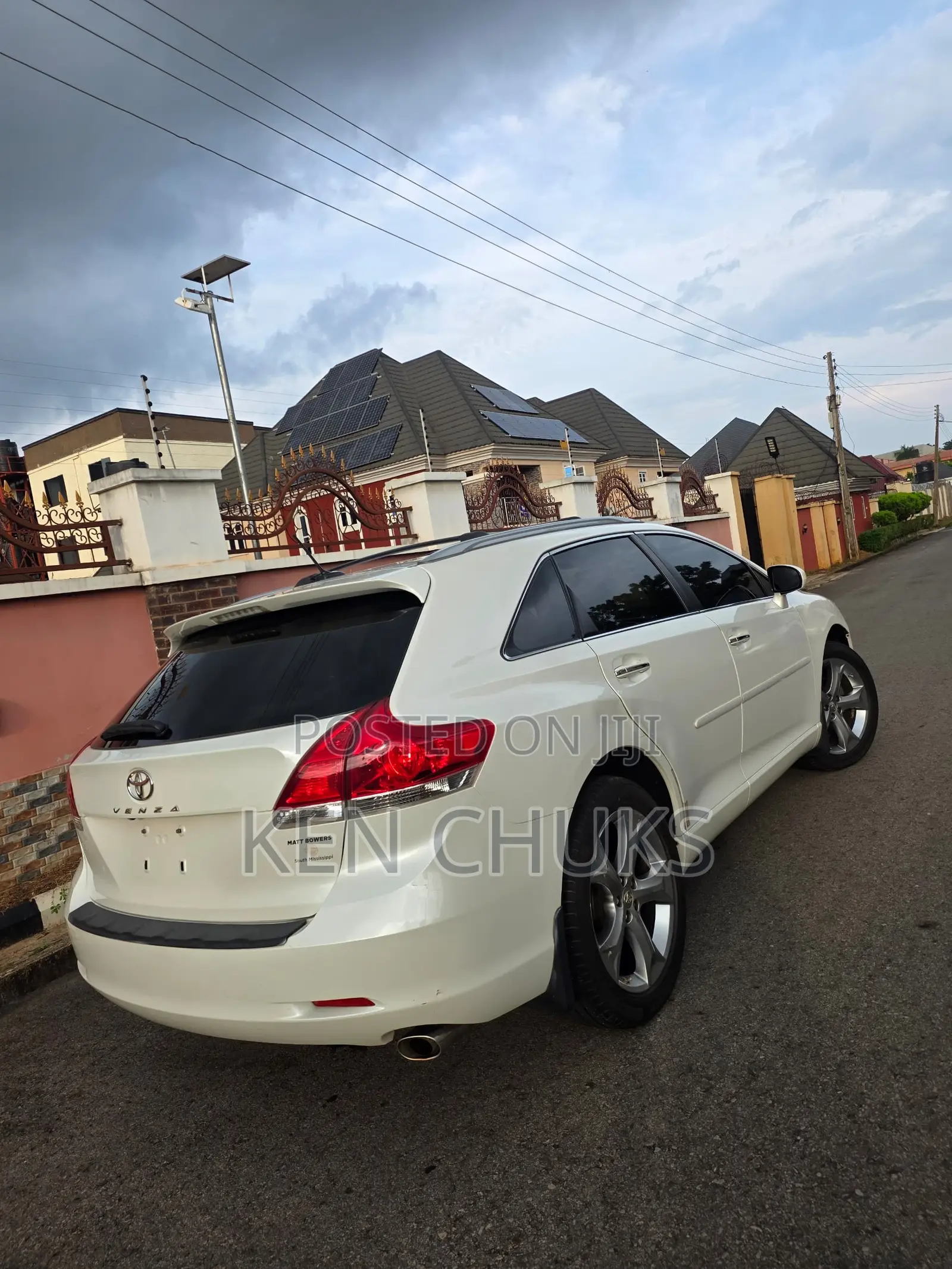 Toyota Venza 2010 White