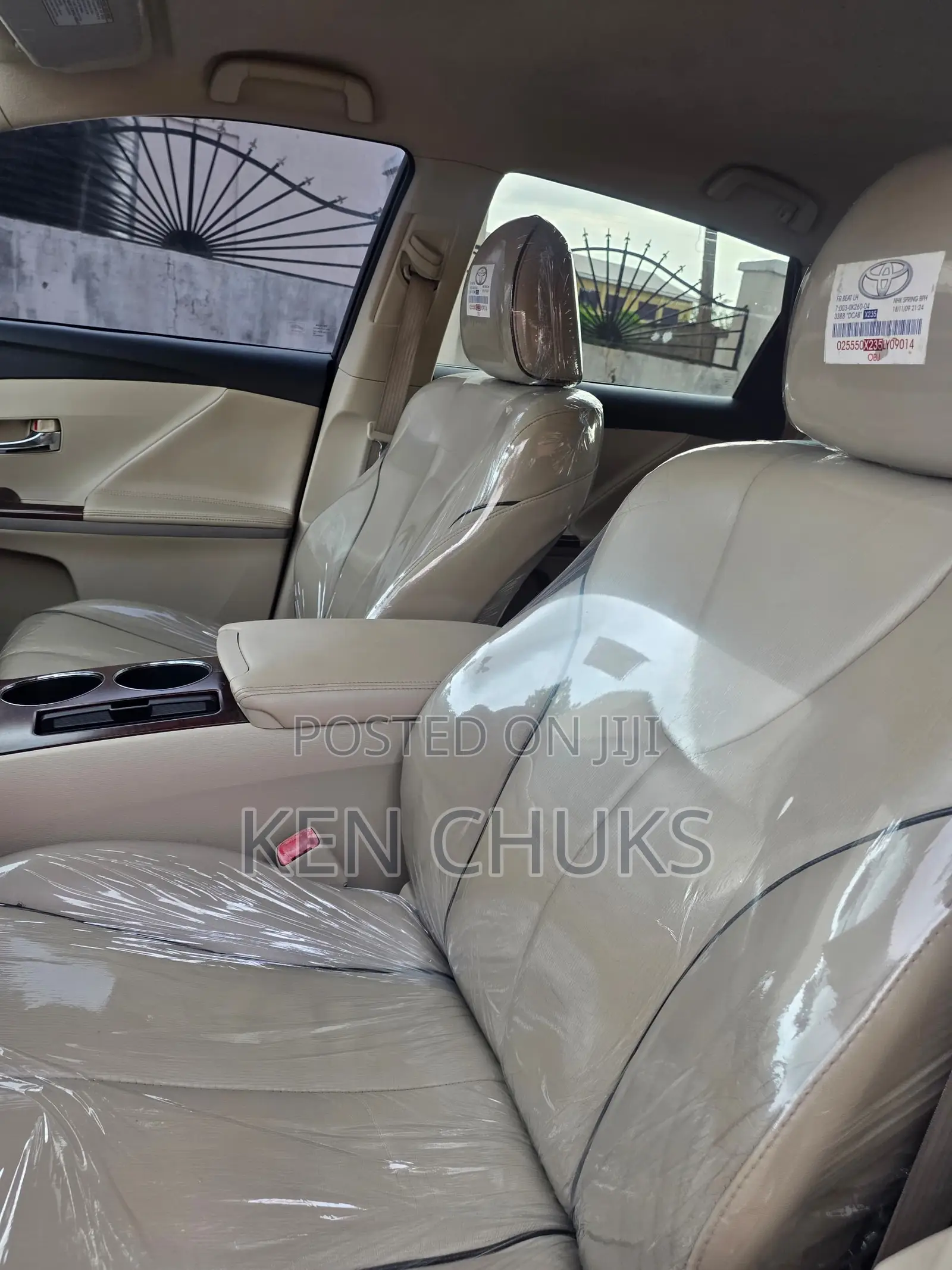 Toyota Venza 2010 White
