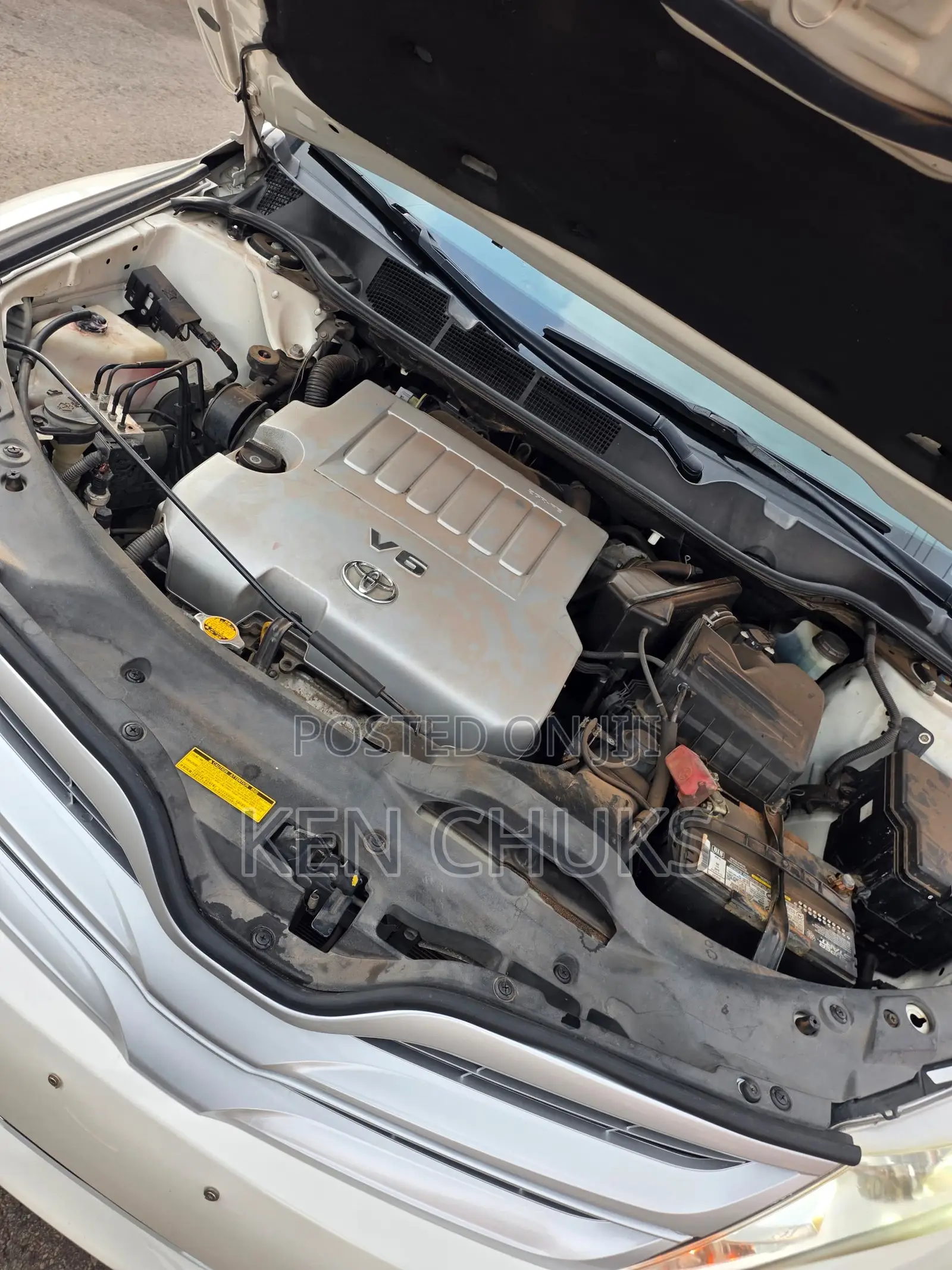Toyota Venza 2010 White