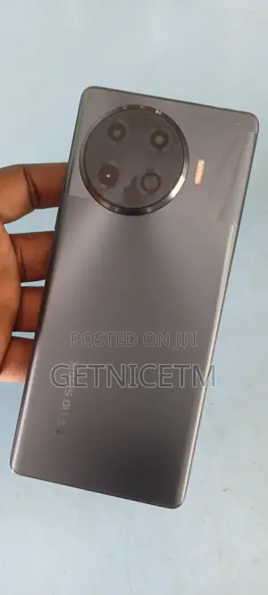 Tecno Spark 20 Pro Plus 256 GB Blue