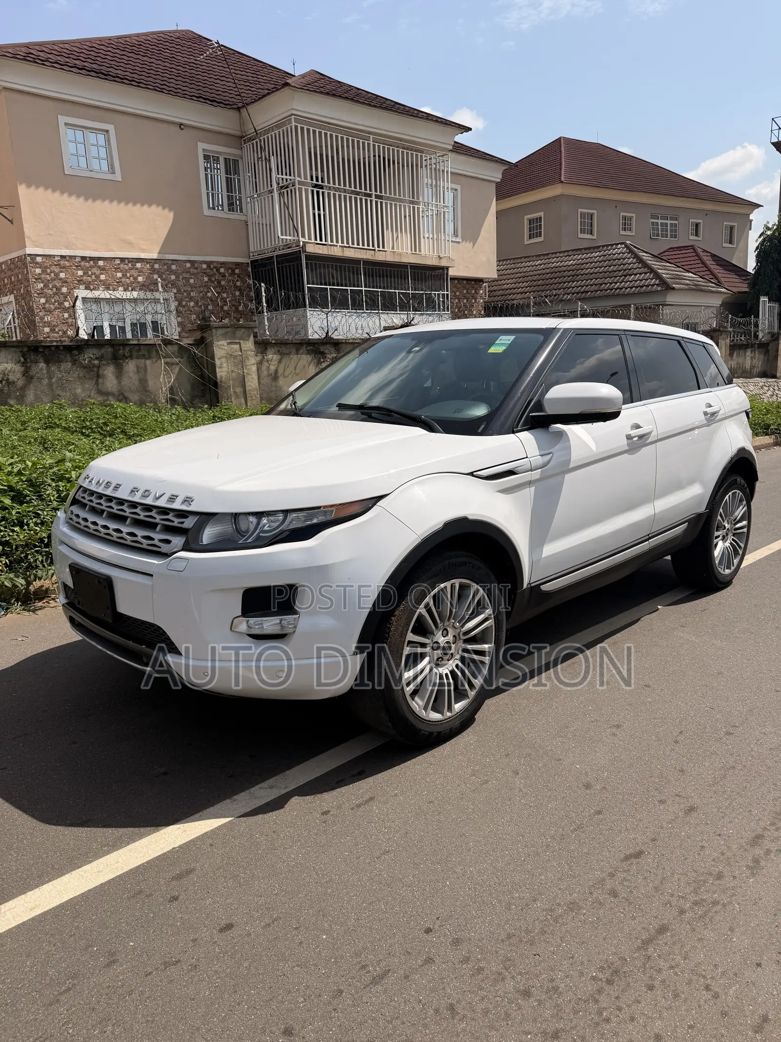 Land Rover Range Rover Evoque Coupe Pure 2012 White