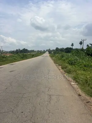 A Plot Forsale at Fashina Ibadan Road Very Close to Express