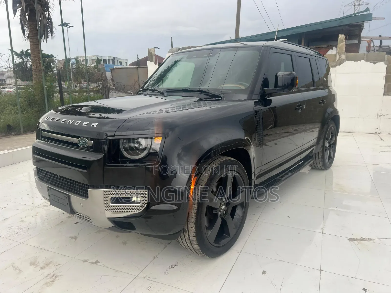 Land Rover Defender 2023 Black