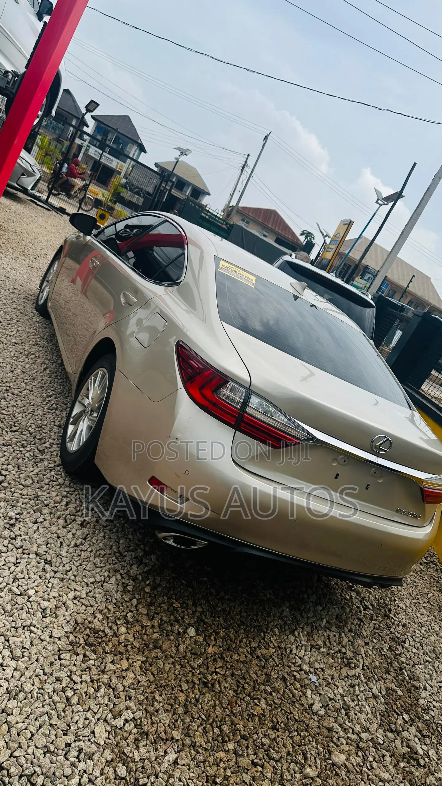 Lexus ES 350 FWD 2017 Gold