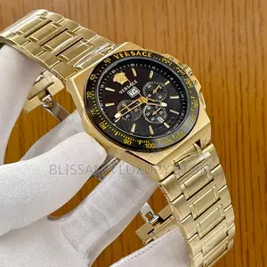 Versace Luxury Men Chain Wristwatch – Stylish, Durable Classy Design