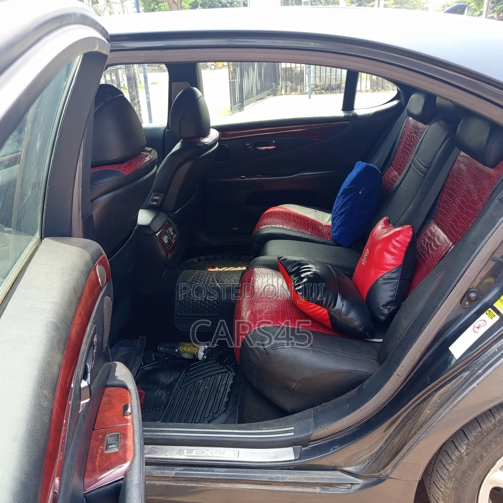 Lexus LX 2008 Gray