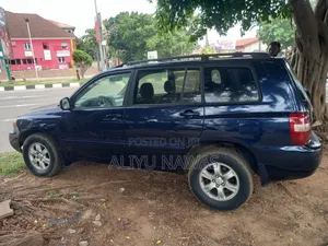 Toyota Highlander 2005 Blue