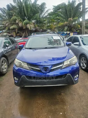 Toyota RAV4 2014 Blue