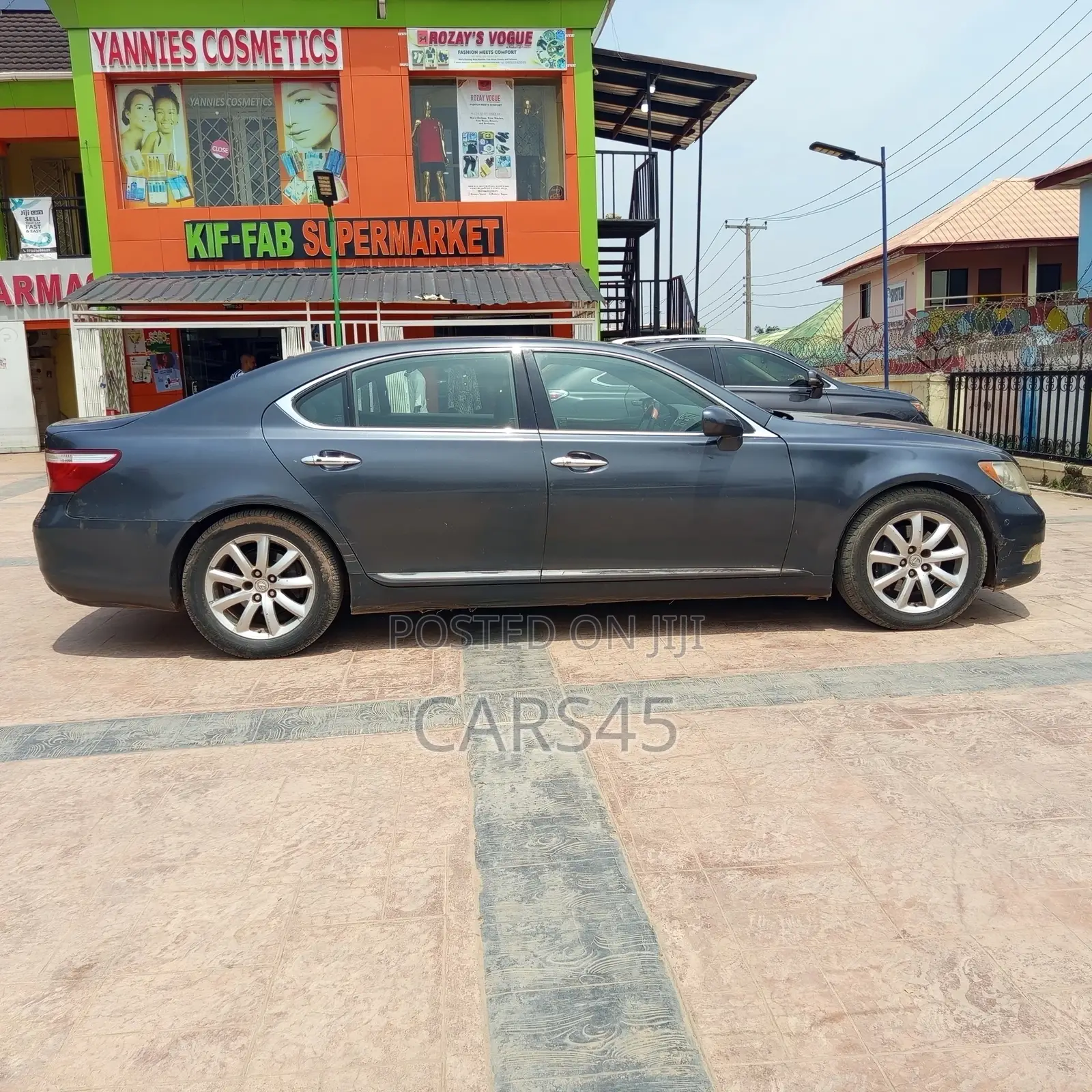 Lexus LX 2008 Gray